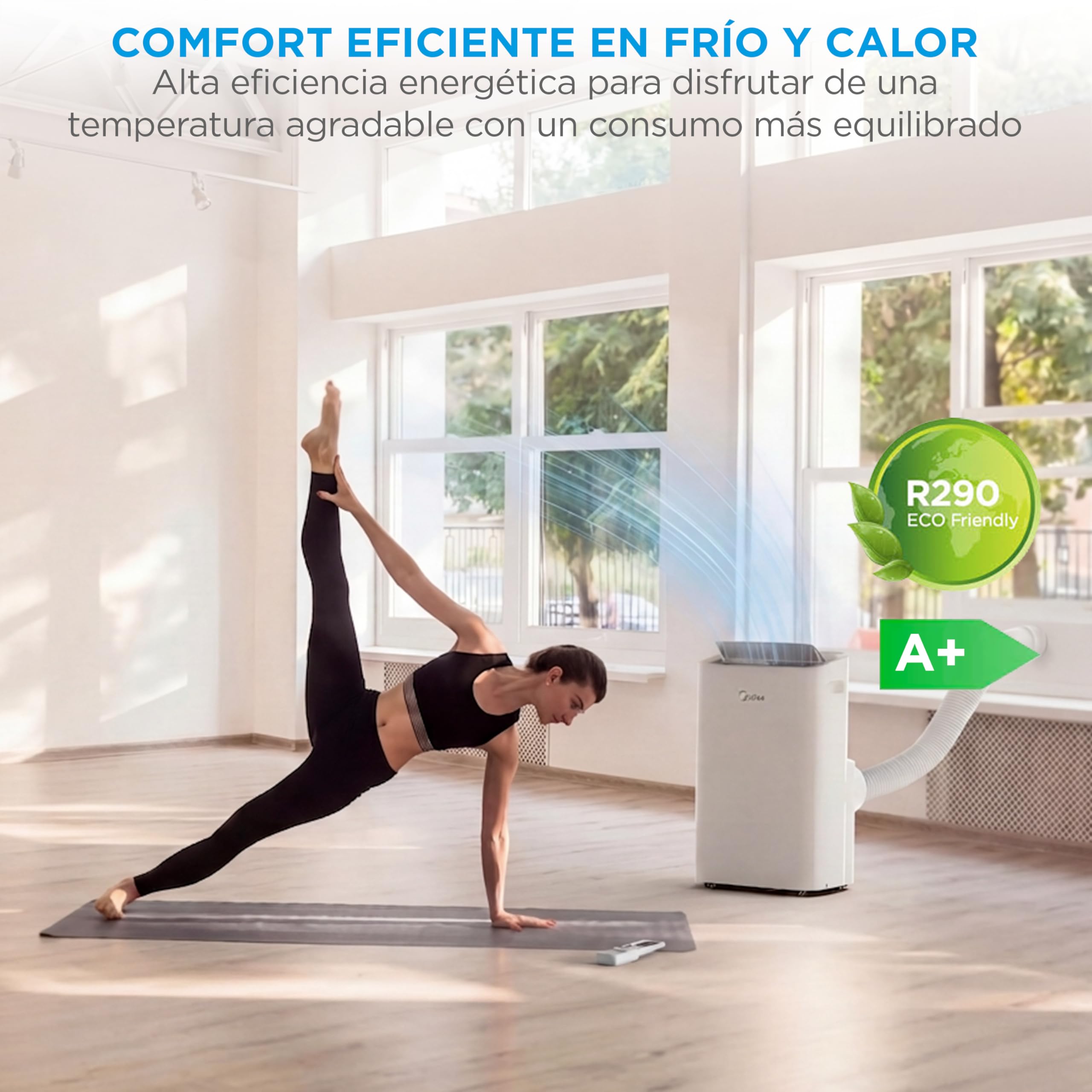 Aire acondicionado portátil MIDEA con refrigerante ecológico R290 en un estudio de yoga soleado
