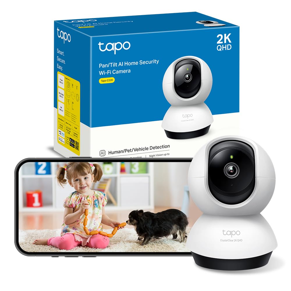 Cámara IP Tapo C200C Wi-Fi 360° con caja y uso en hogar