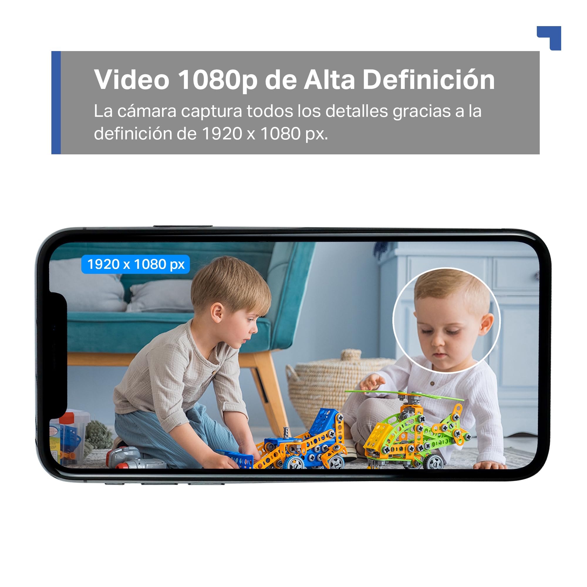Cámara Tapo mostrando video 1080p de dos niños jugando con juguetes en una sala