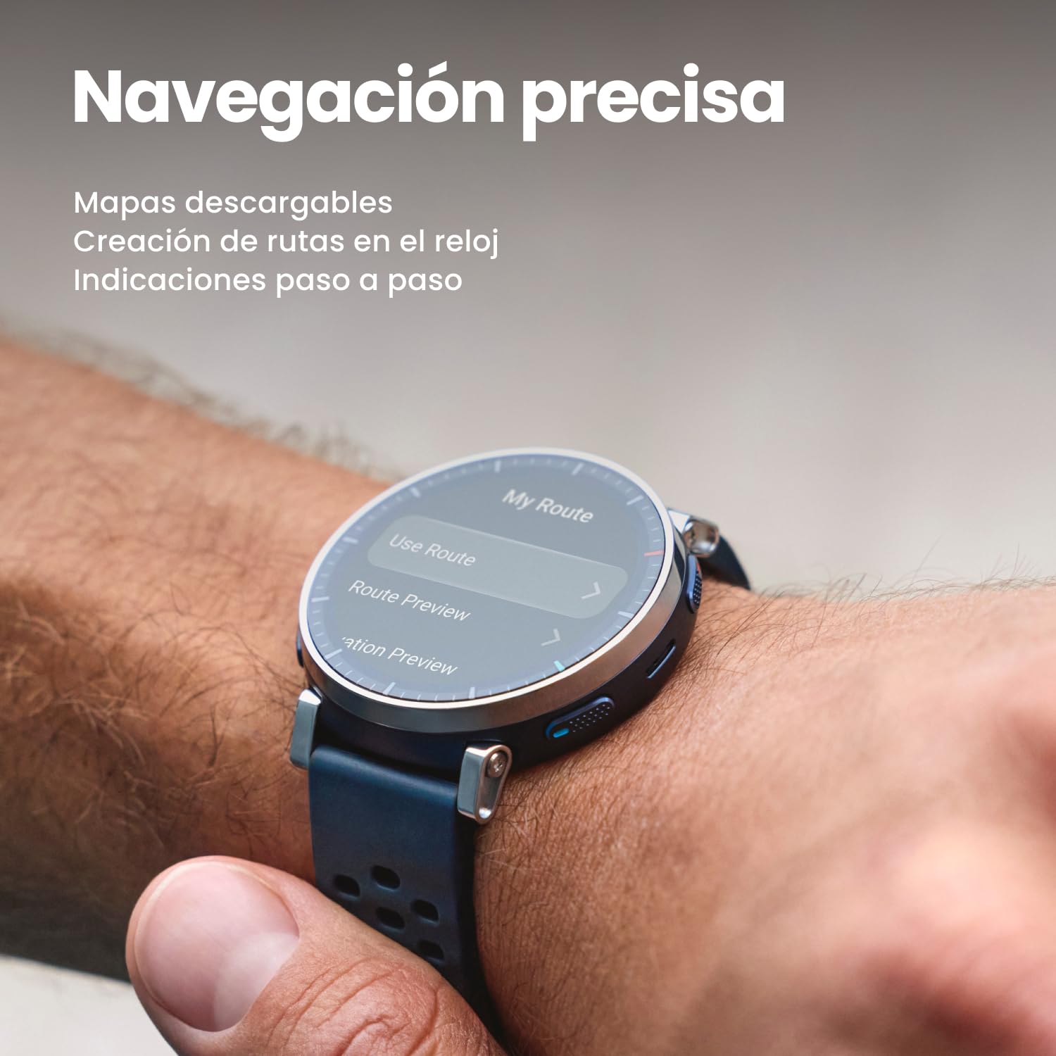 Reloj inteligente Amazfit Active 3 mostrando menú de navegación GPS y creación de rutas en la muñeca