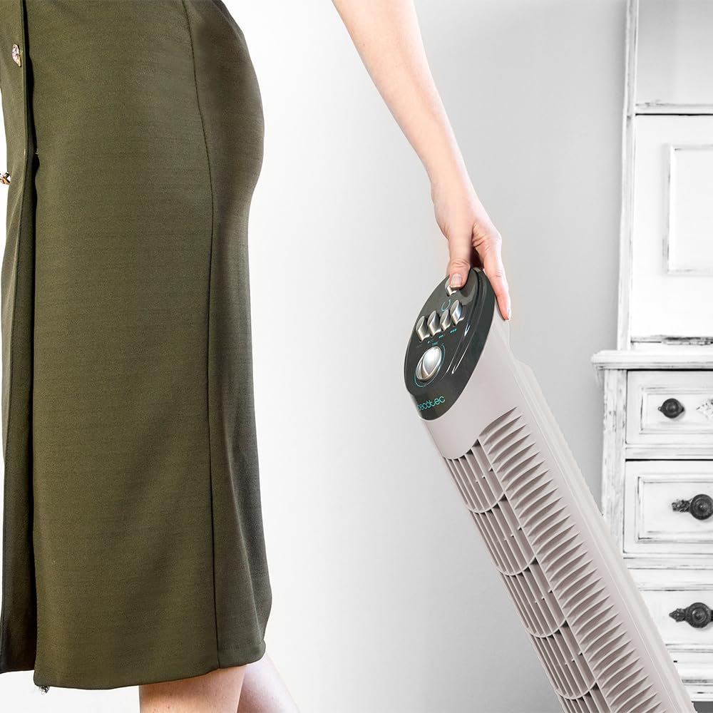 Ventilador Cecotec EnergySilence 790 Skyline portátil con control mecánico.