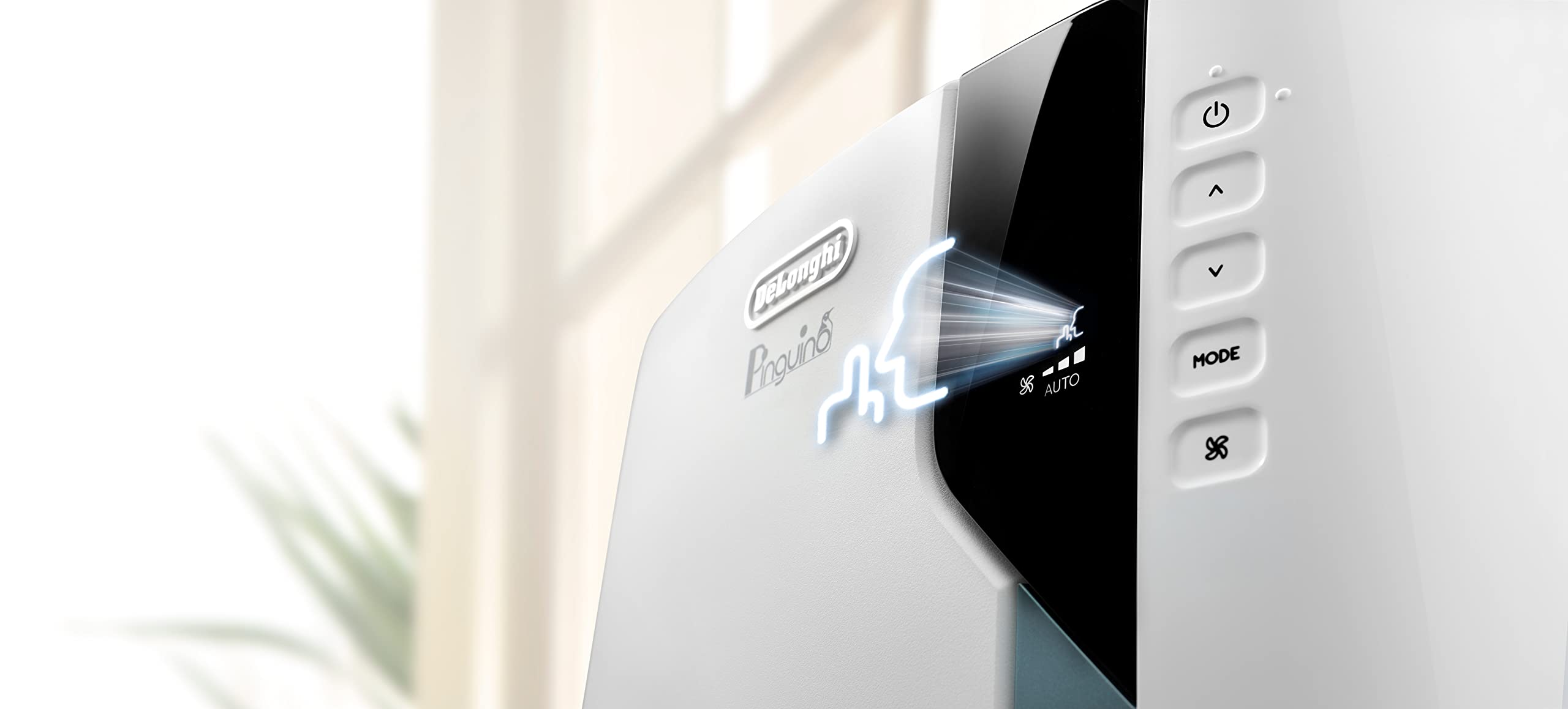 Pantalla frontal y botones de control del DeLonghi Pinguino PAC EX105A+++