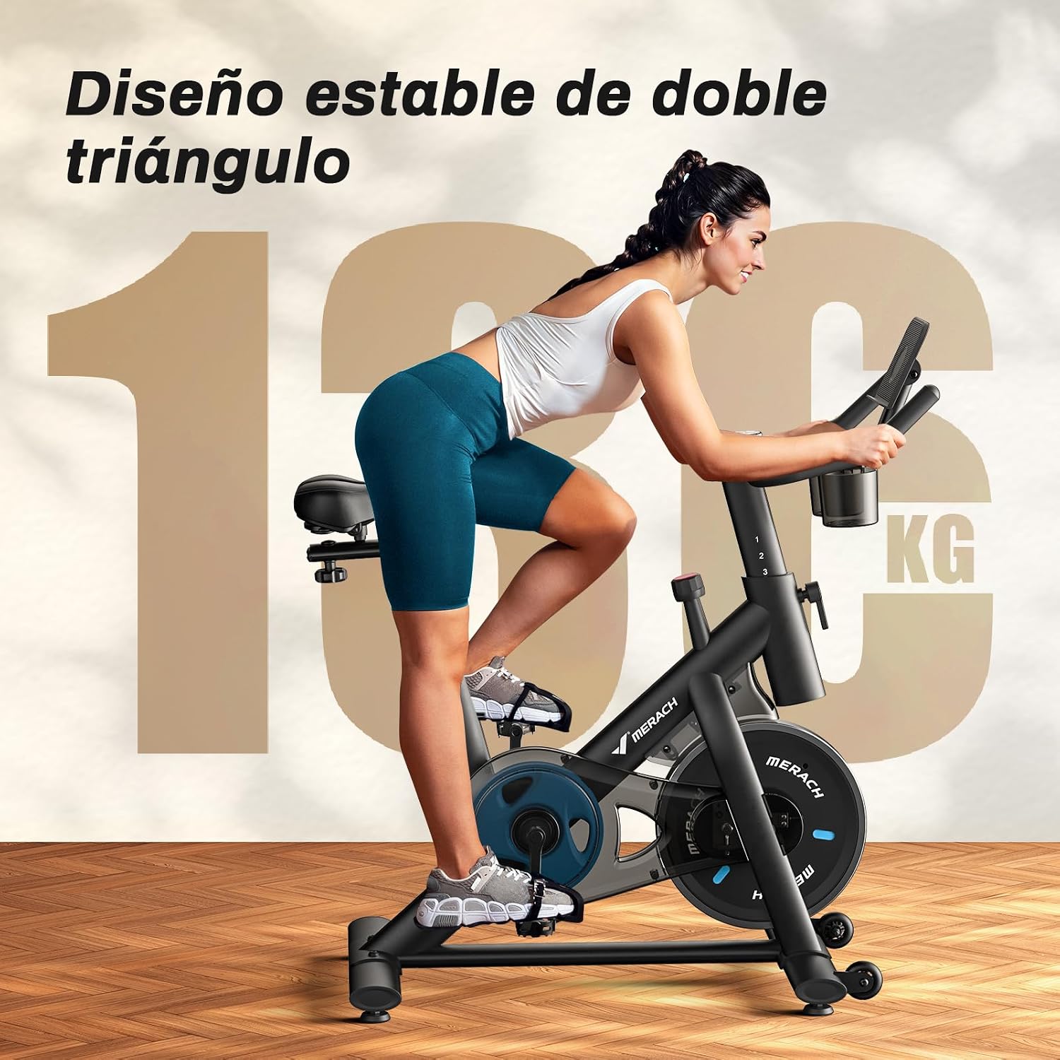 Mujer usando bicicleta estática MERACH en casa