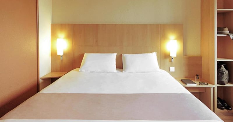 A double room at the Ibis Birmingham New Street Station hotel