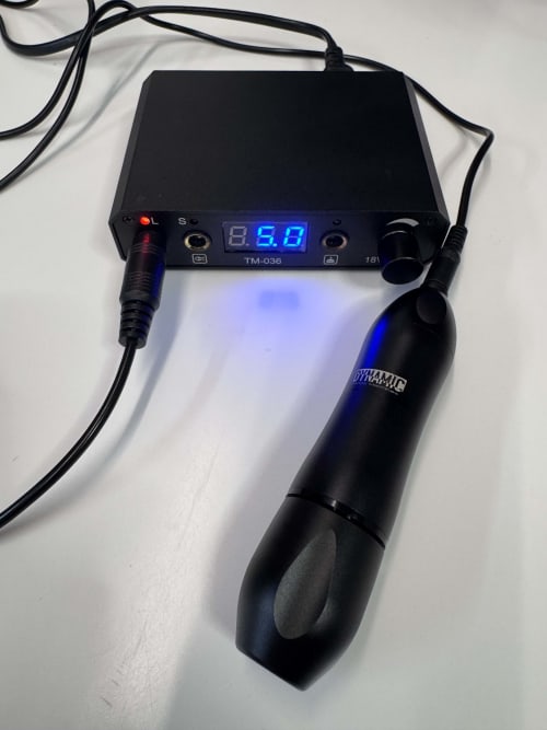 Dynamic Big Frank Pen Tattoo + alimentatore TM-036 – Testata e funzionante — foto 1