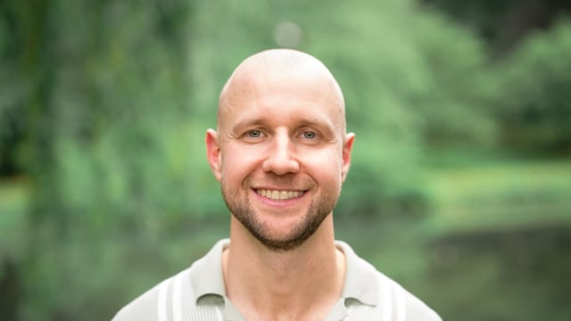 Where to Start with Lou Redmond: A Beginner's Guide