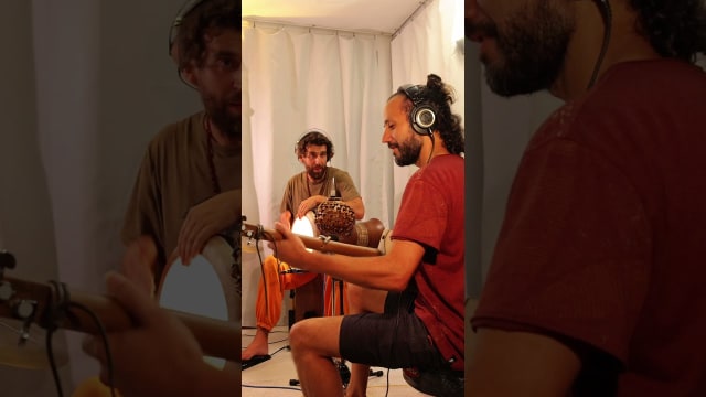 Gnawa Percussion in Motion: Dohola, Guembri and Shekere