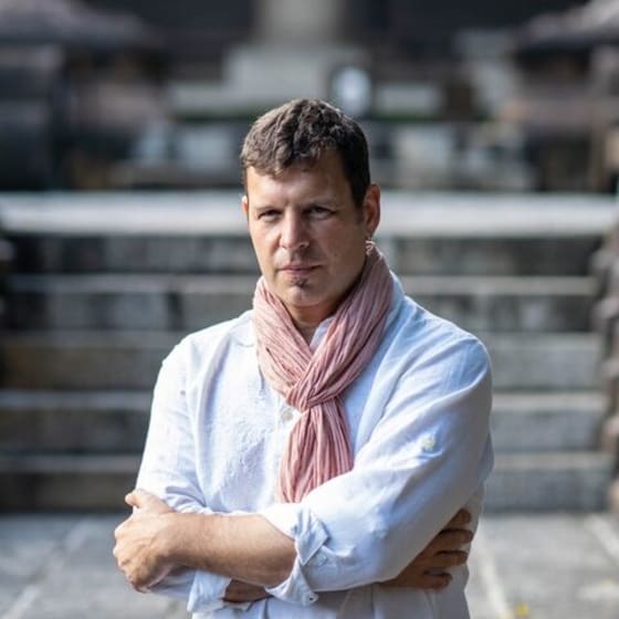 Dr Miles Neale