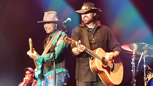 Micki Free — Live stage performance with band members