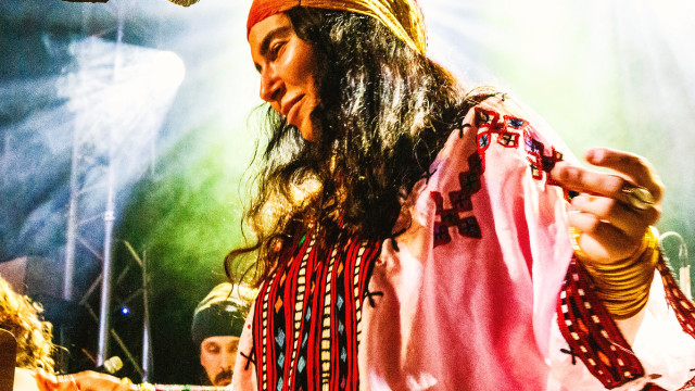 ecstatic-kirtan-performance