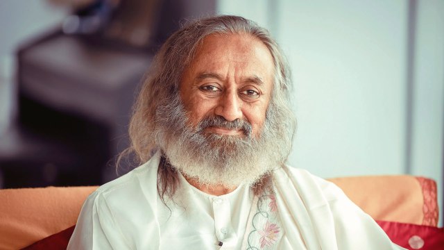 candid-seated-portrait