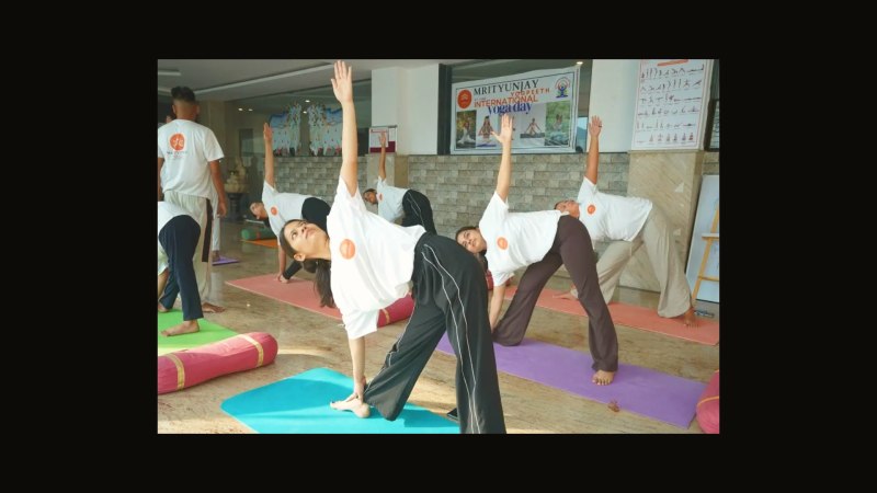 100 Hour Yoga Teacher Training in Rishikesh