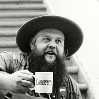 Larry Fleet