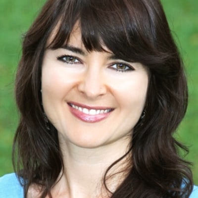 Jennifer Reis