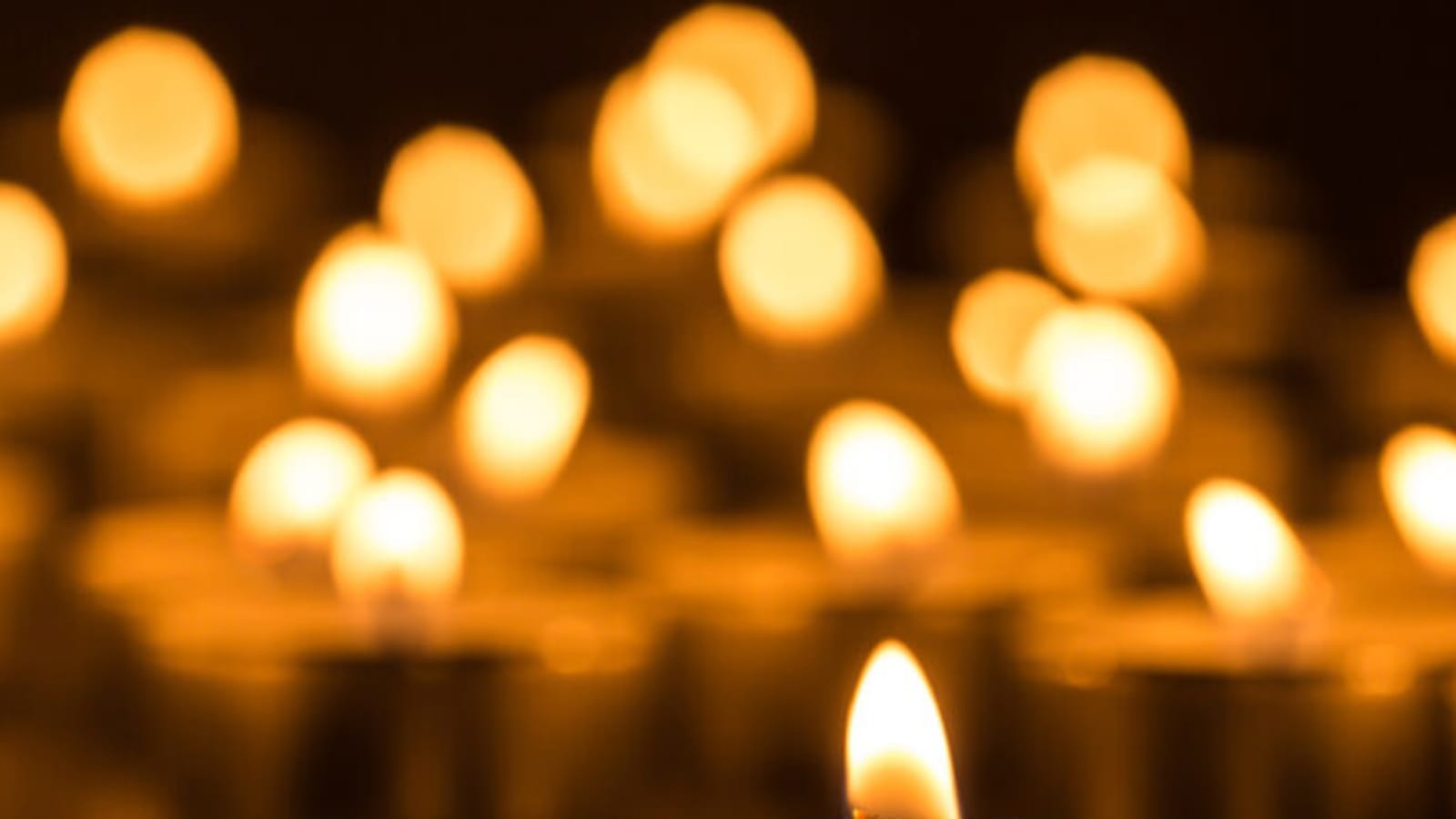 Cultivating Calm and Mindfulness for the Holidays (Hybrid: Online)