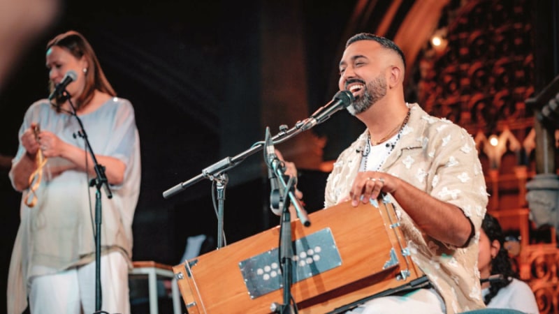 Bhaja Mana Radha Govinda Kirtan: Meaning and Practice