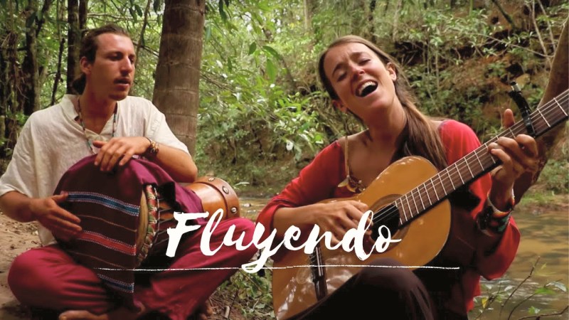 Fluyendo: Learning from Water in an Unplugged Medicine Song