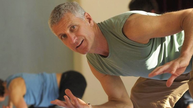 Yoga and Qigong: The Dance of Heaven and Earth