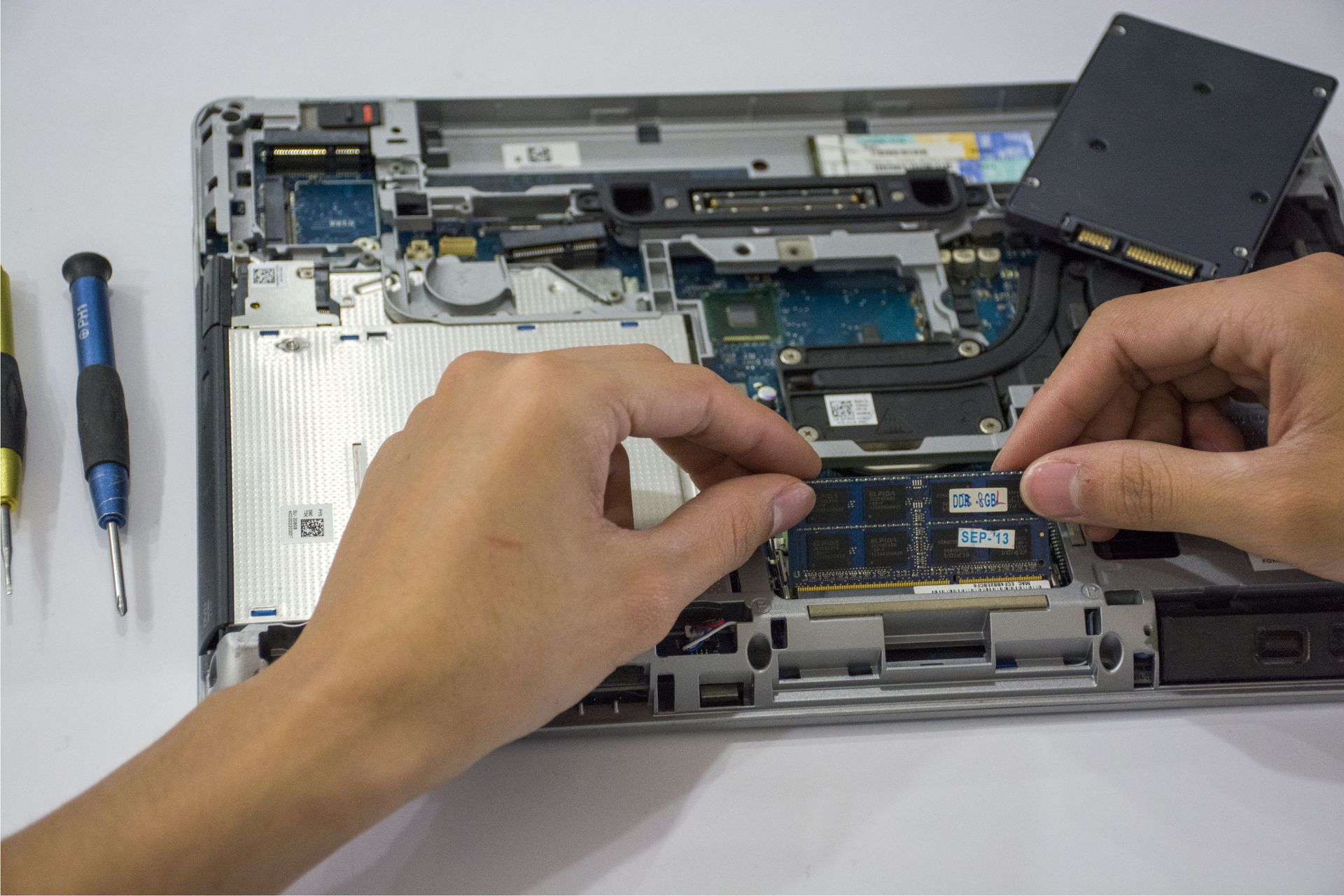 laptop-ram.jpg