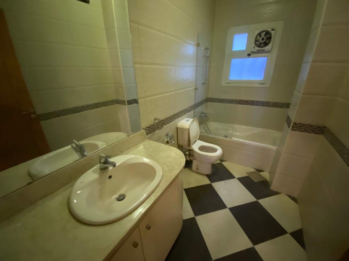 Premium 3BR Apartment in Maadi with Pool Access