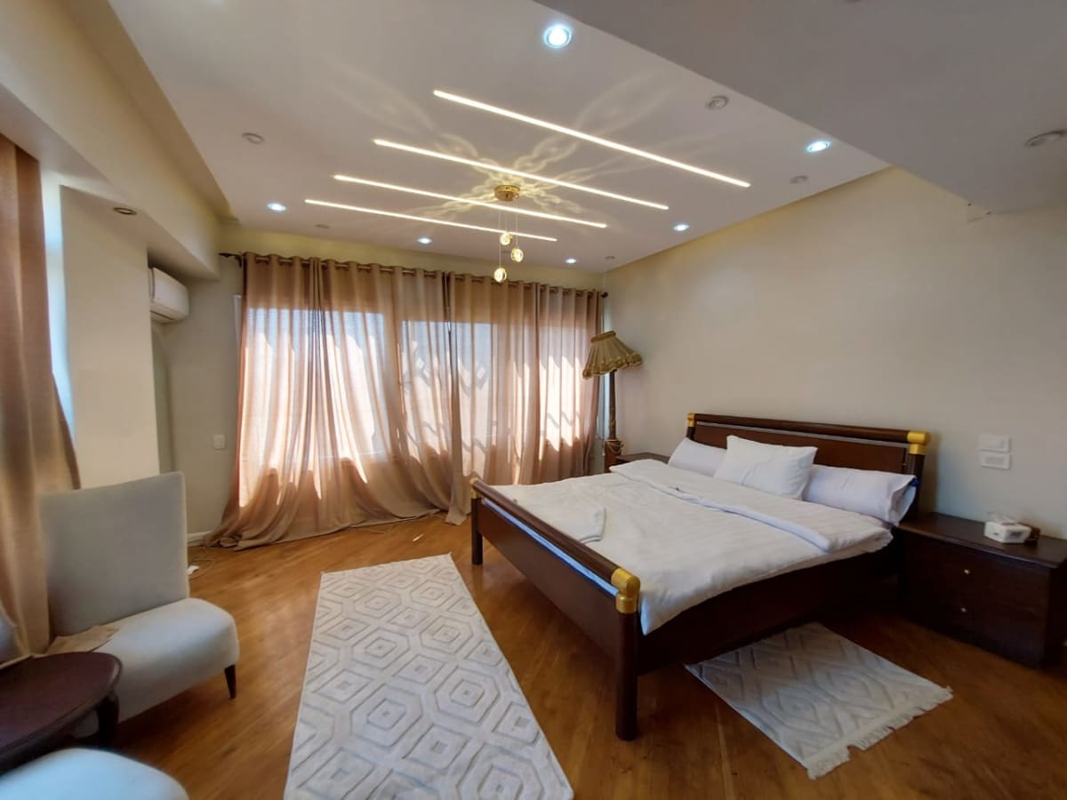 Furnished Apartment For Rent In Zamalek|170m².