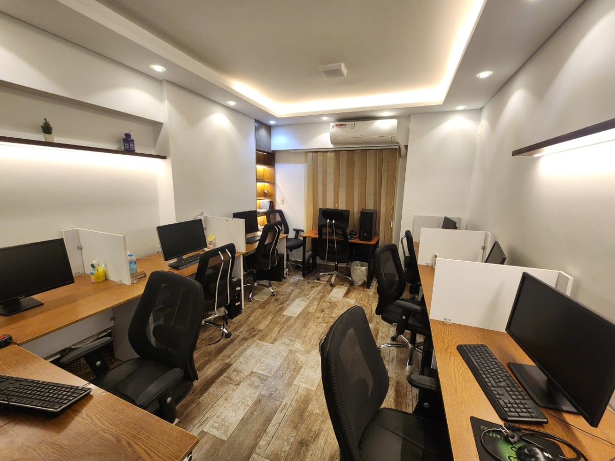 Administrative Office | 180 Sqm | Bavaria |Value Opportunity