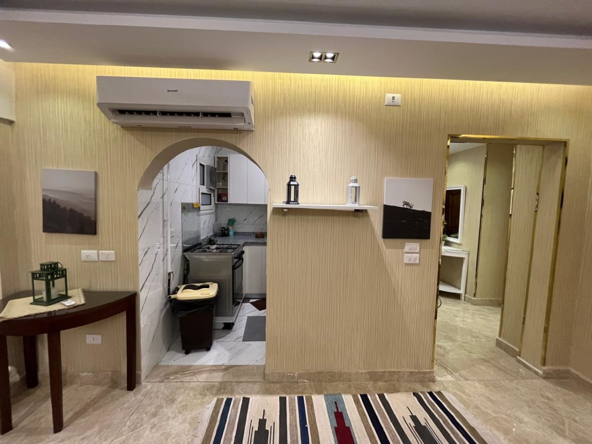 Elegant 3-Bedroom Apartment for Rent | 200 sqm | Zamalek Prime Location