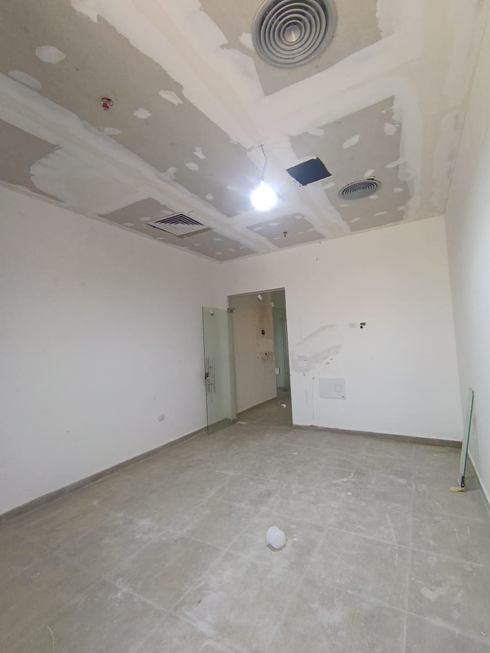 Administrative Office Space For Rent | Area 100 Sqm | Gold-Standard | New Cairo .