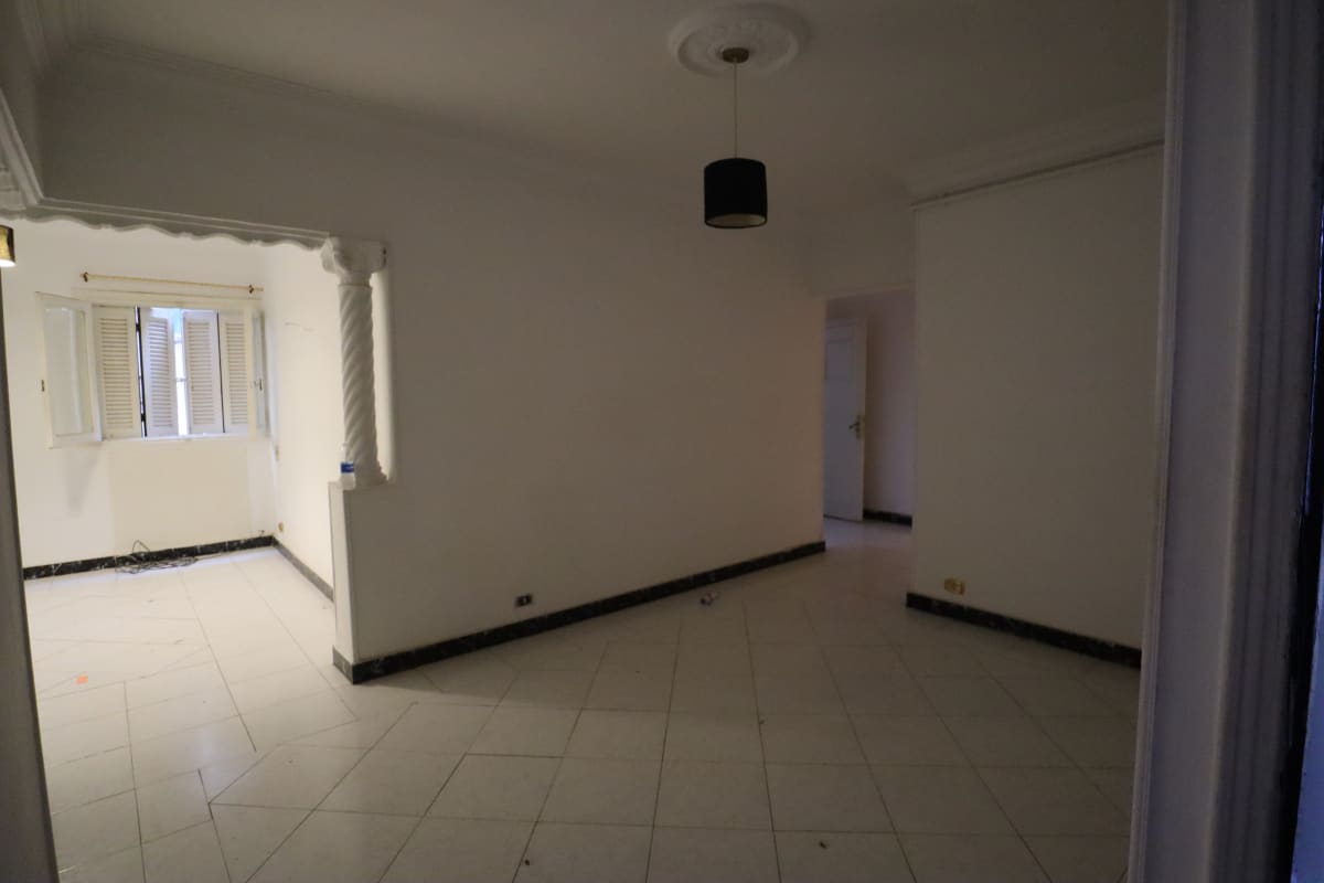 Semi Furnished Apartment With  Affordable Price In Zamalek.