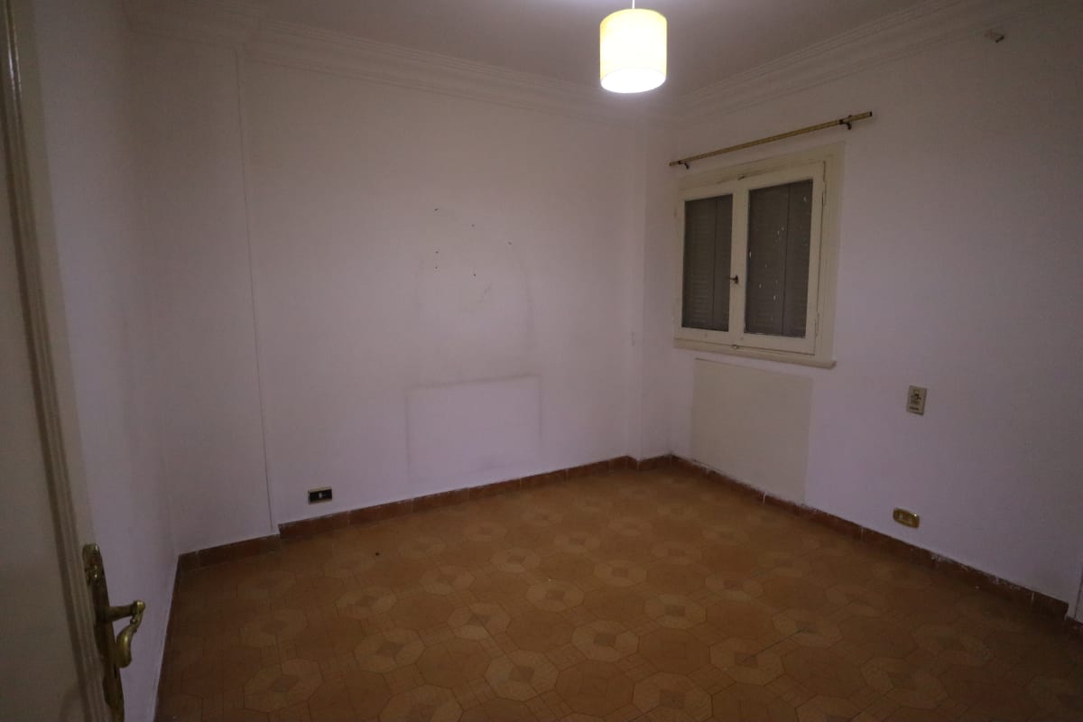 Semi Furnished Apartment With  Affordable Price In Zamalek.