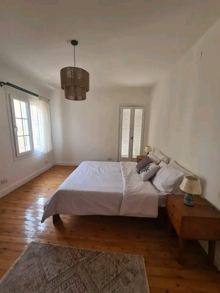 Light- Modern Apartment For Leasse In Maadi Sarayat.