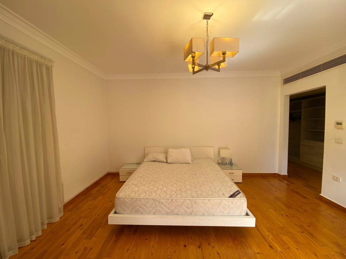 Spacious Apartment with Balcony & Pool Access for Rent In Maadi 