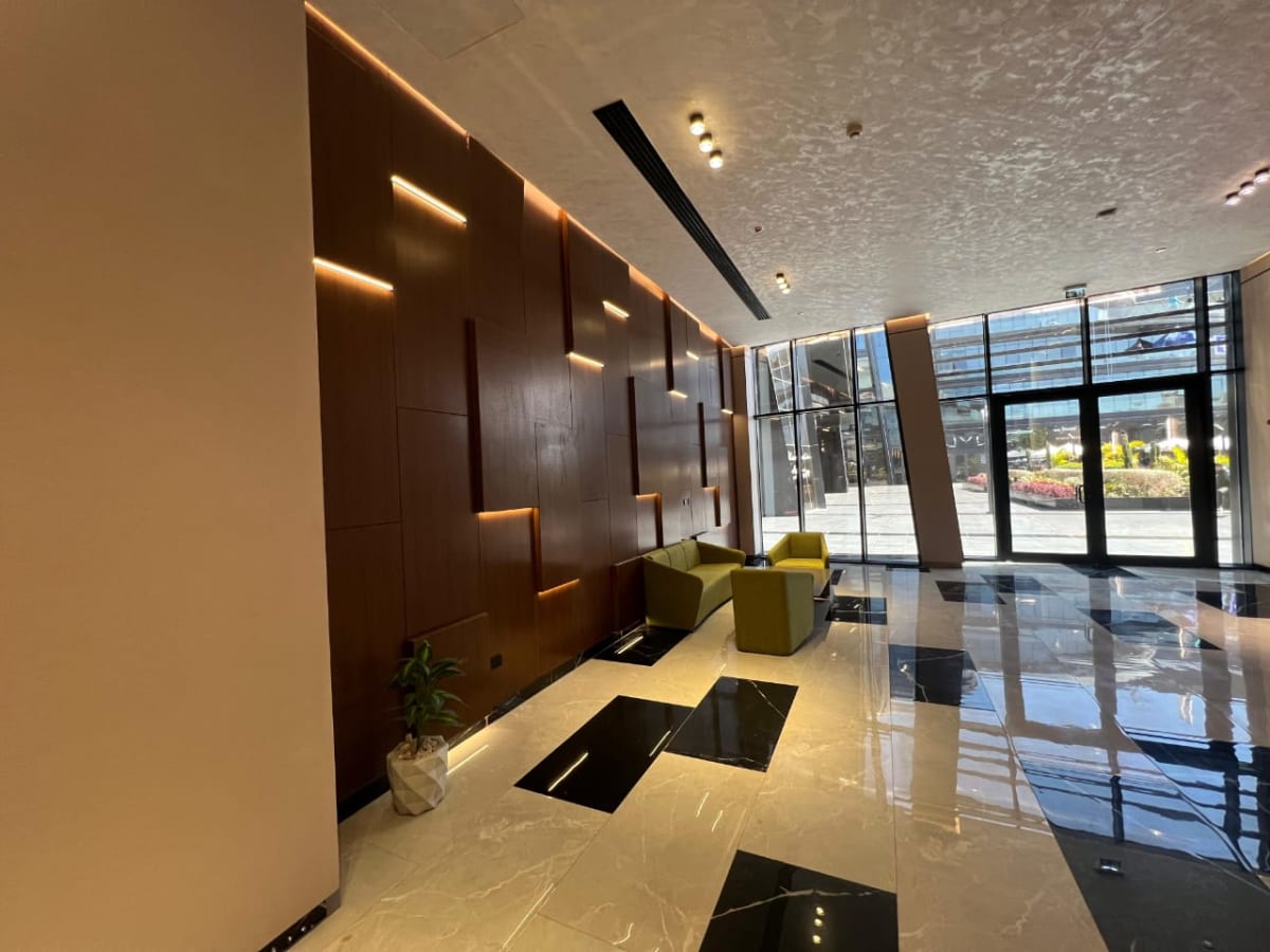 Administrative Office Space For Rent | Area 800 Sqm | Prestige-Grade Finishing | New Cairo .