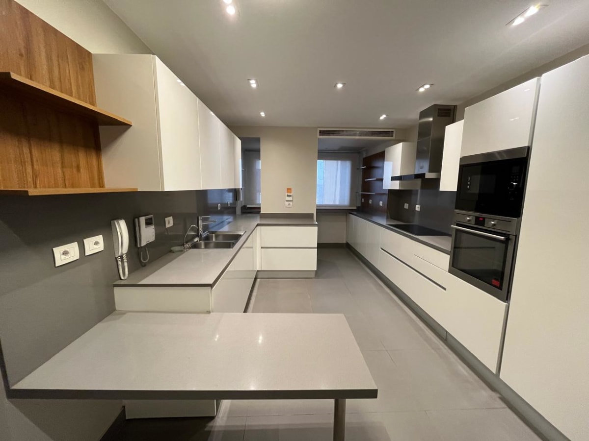 Semi-Furnished Flat with Kitchen Appliances For Rent In Zamalek.