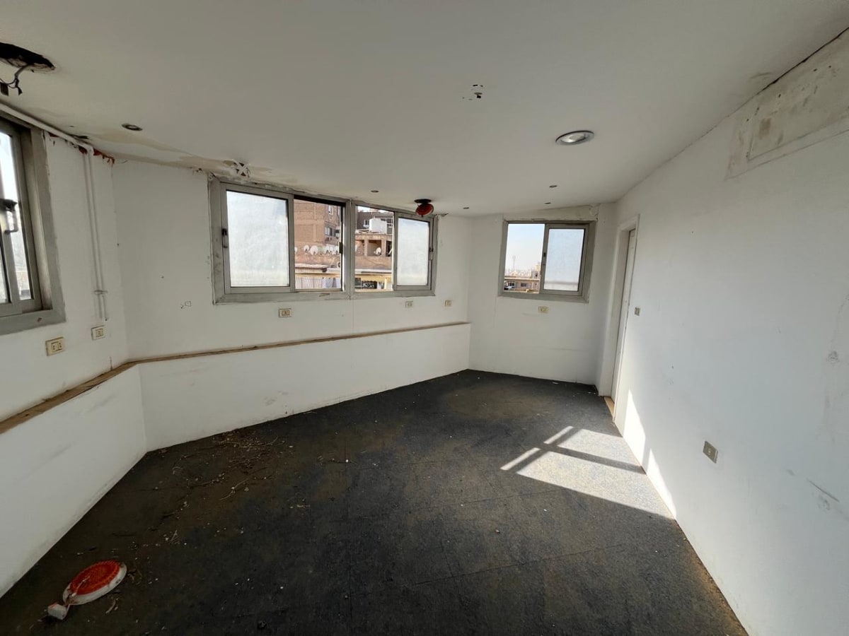 Administrative Office Space For Rent | Area 750 Sqm | Signature Polish Finish | Zamalek  .