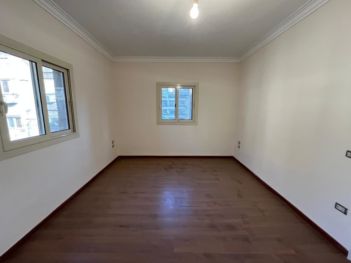 Unfurnished Flat For Lease In Zamalek