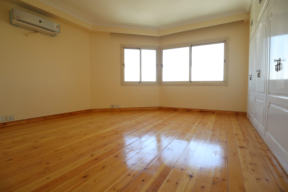 Amazing view duplex penthouse for rent in Maadi Sarayat