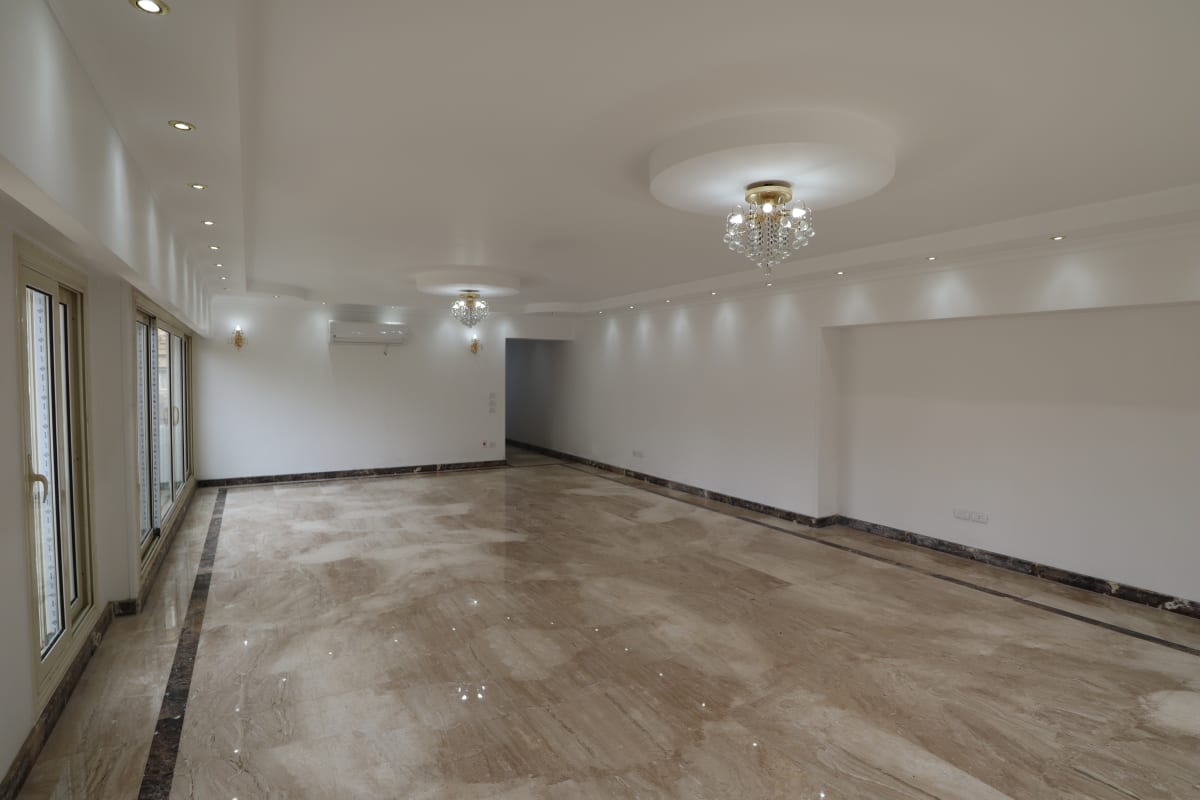 Relaxed Living Apartment | Natural Light in Maadi