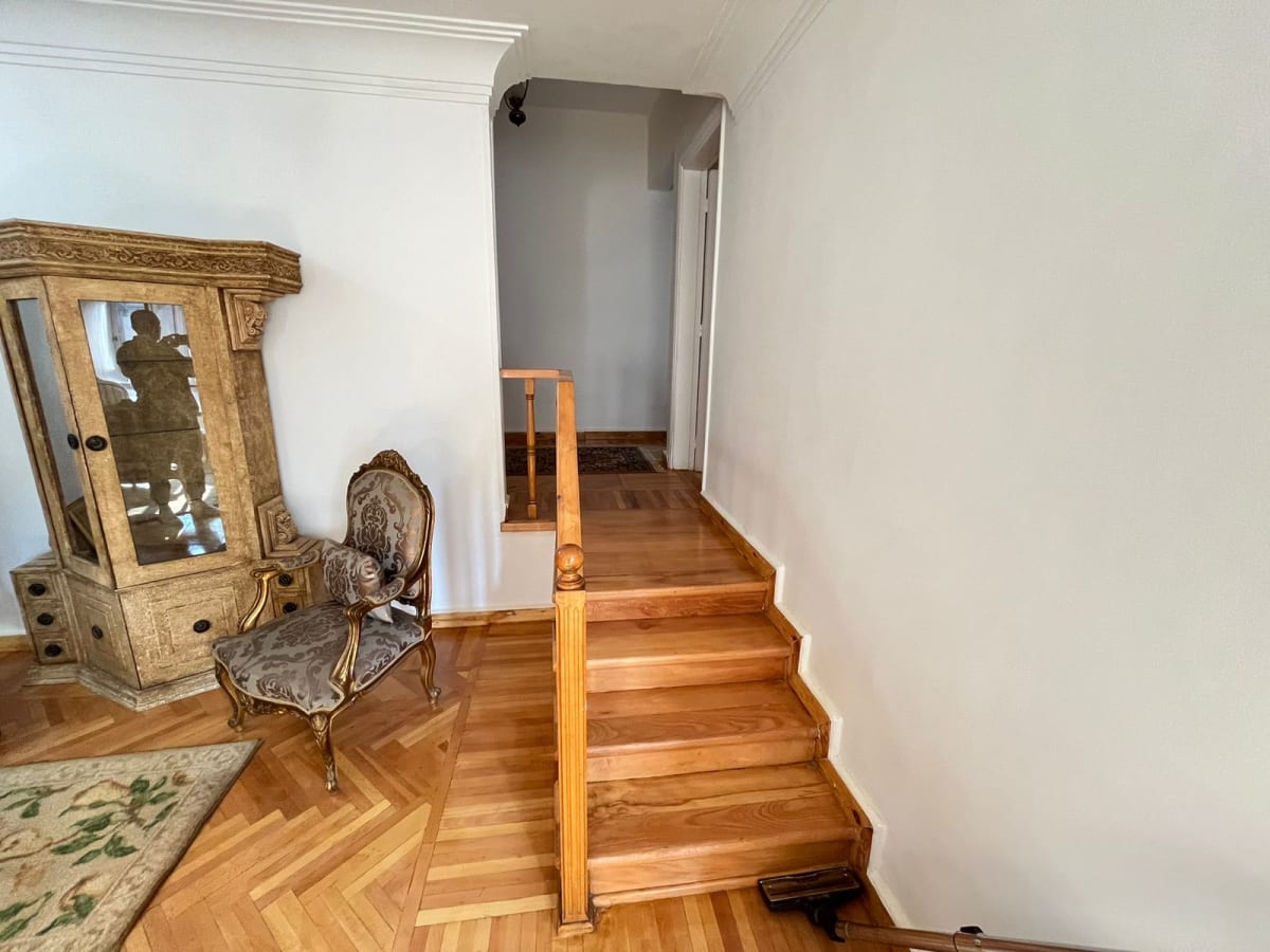 Airy-Bright Apartment For Rent In Maadi Degla.