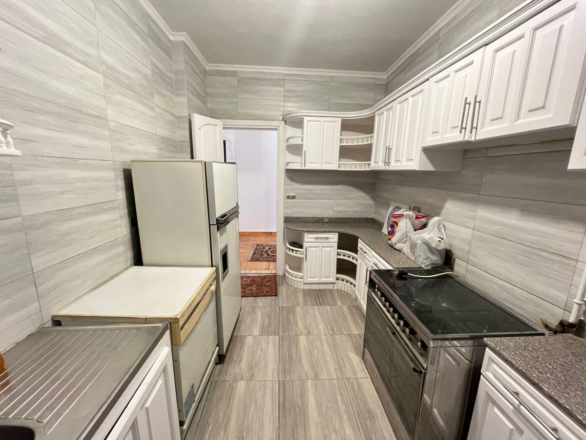 Airy-Bright Apartment For Rent In Maadi Degla.