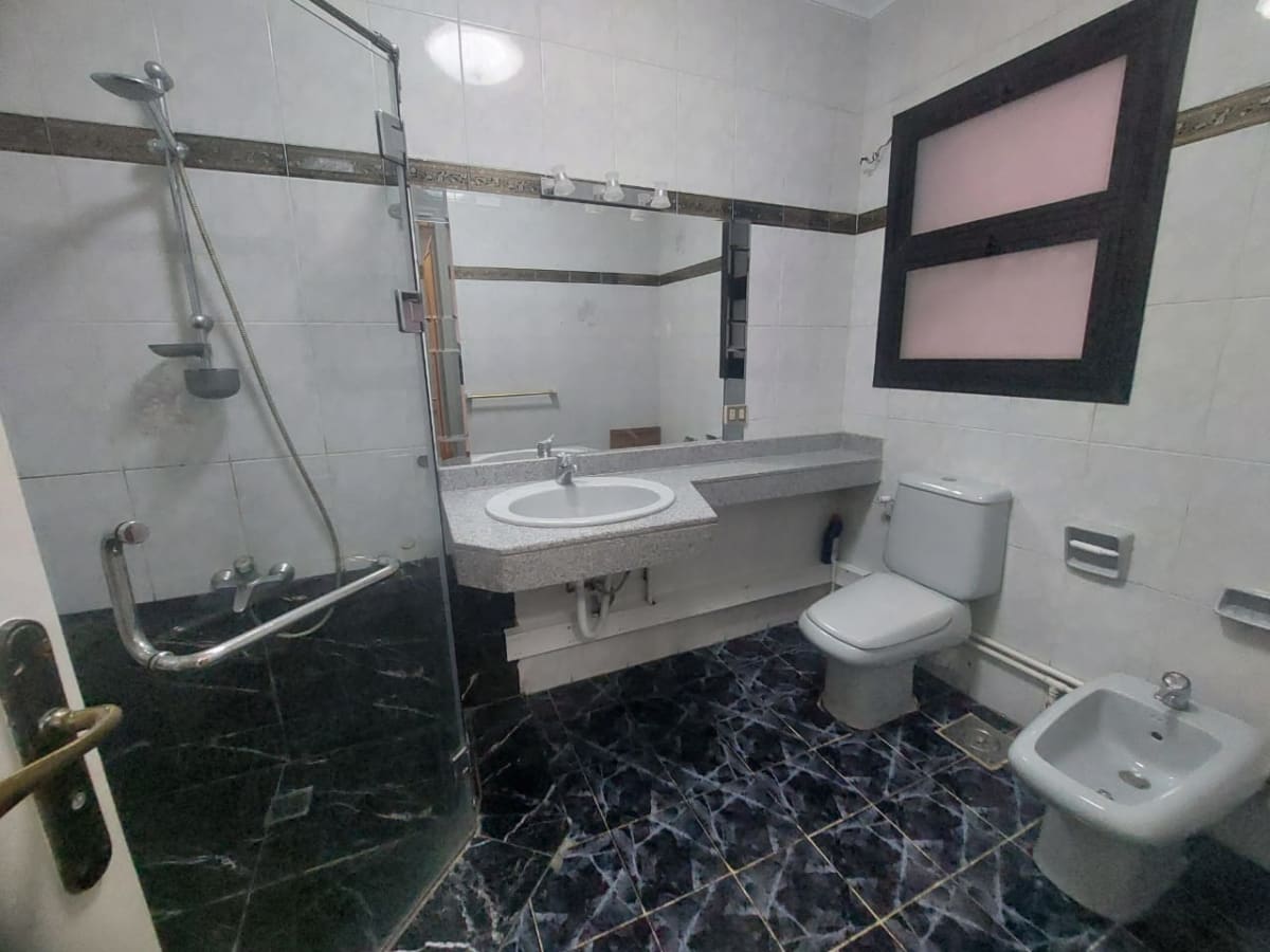 Spacious 5BR Apartment in Maadi | 400 sqm