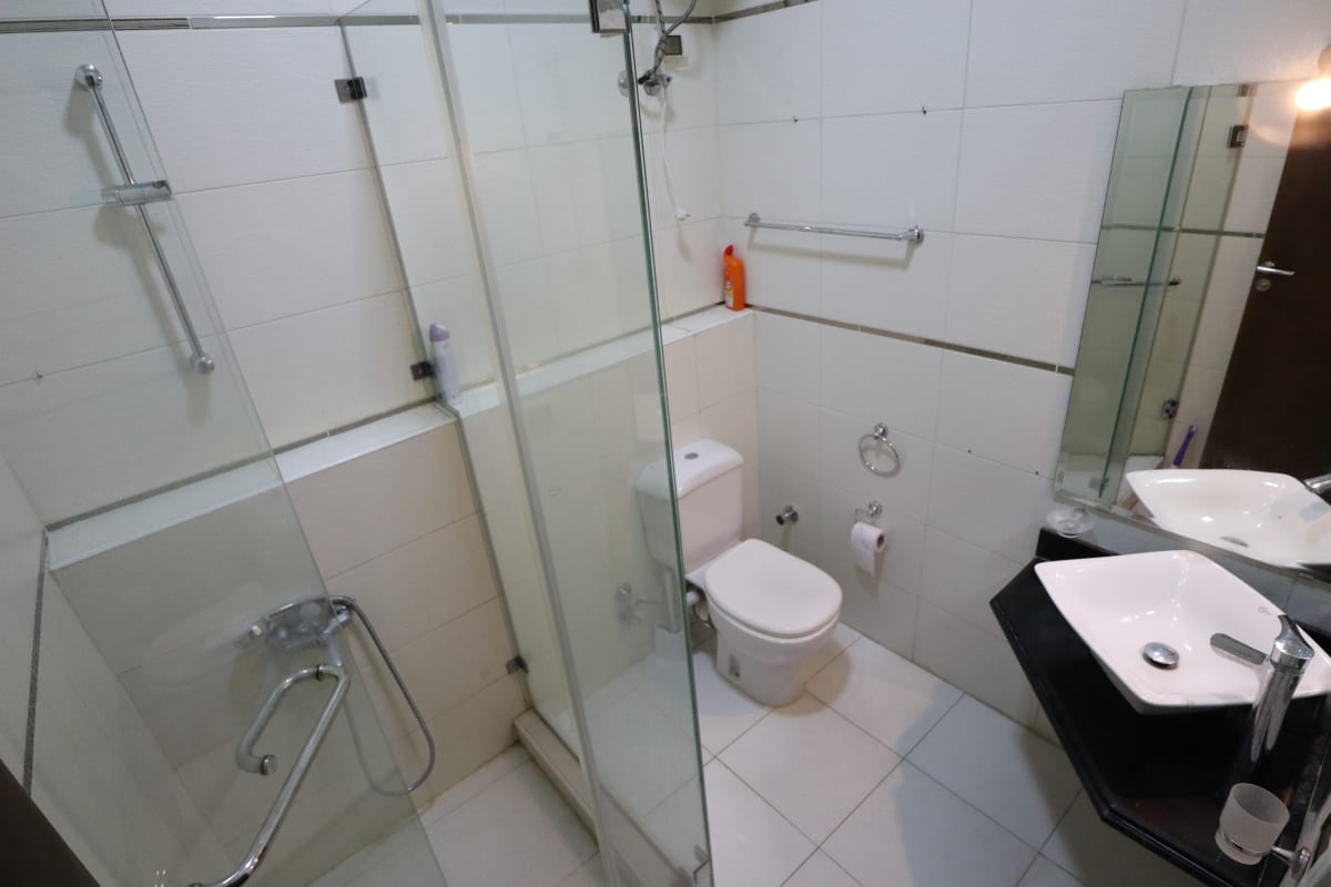 2BR Apartment in Maadi with Pool & Garden Access