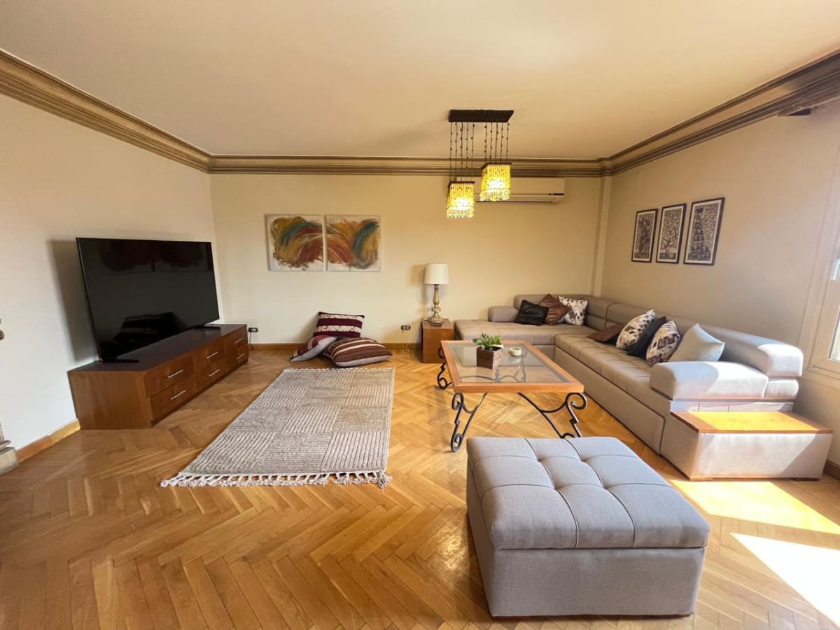 Charming Apartment For Rent In Prime Location In sarayat Maadi.