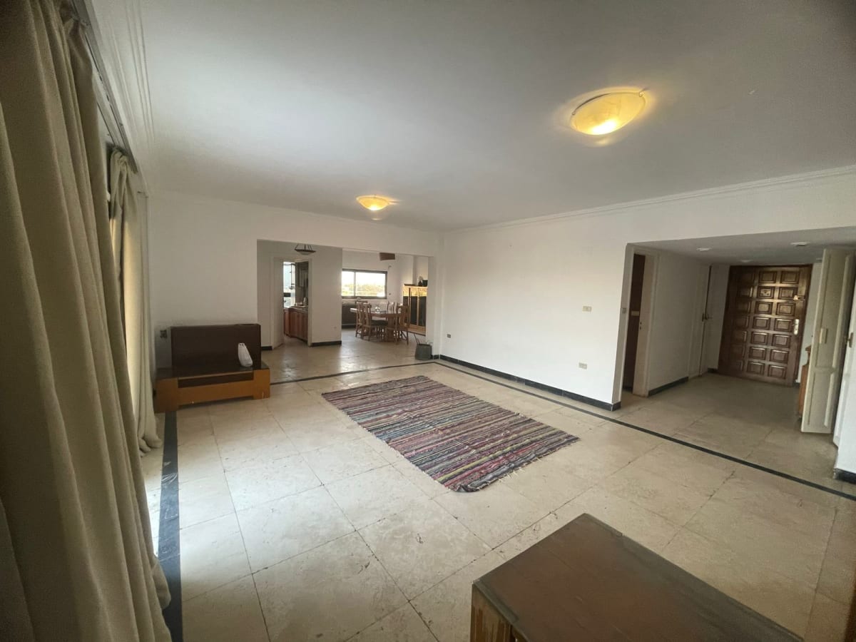 Stunning & Elegant Furnished Penthouse In Maadi Sarayat.