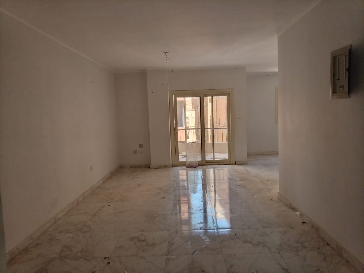 Administrative Office Space For Rent | Area 200 Sqm | Ultra Vogue | New Maadi. 