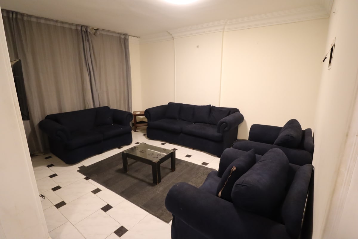Bright 160 sqm Apartment with Wide Reception In Maadi Degla