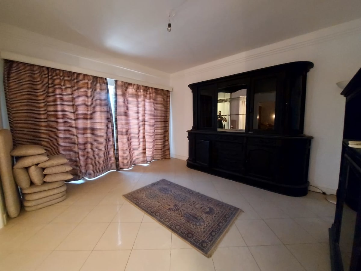 Sunny & Spacious Modern Apartment in Prime Zamalek