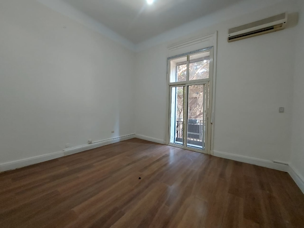 Spacious & Elegant Family Apartment in Prime Zamalek