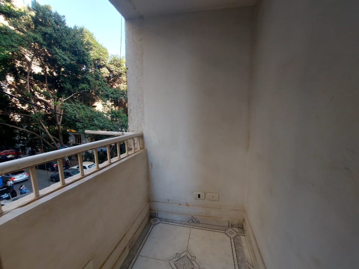Cozy Modern Studio with Balcony For Rent in Zamalek