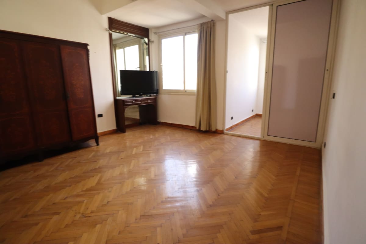 Spacious 3BR Apartment in Zamalek